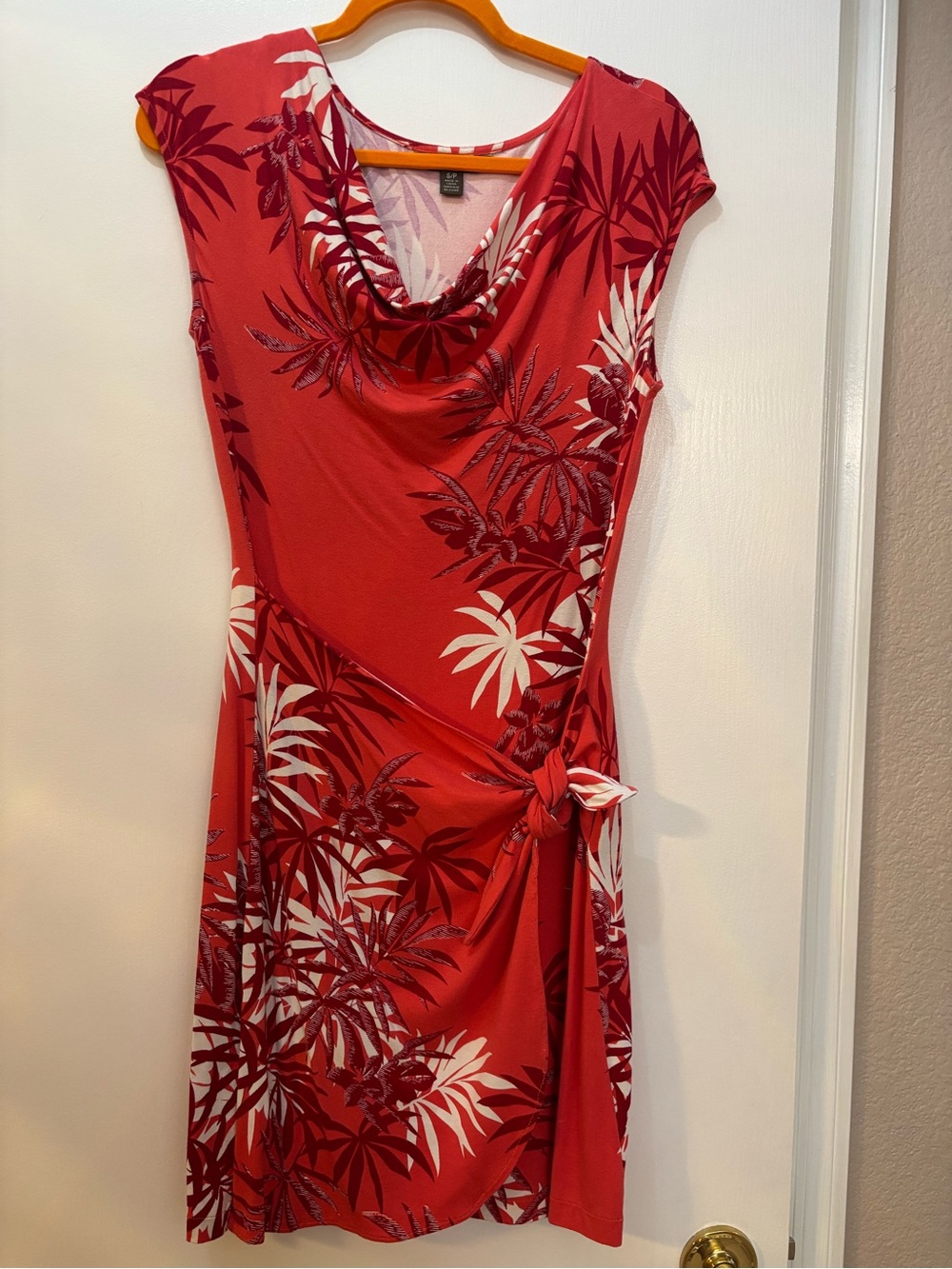 Tommy Bahama White  and Red Tropical Print Shirt Dress size small